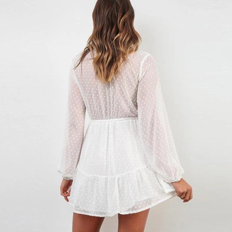 Regina - Vestido Romántico de Gasa Ligera